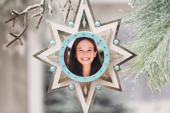 Star Photo Ornament: A Christmas Branding Asset Review